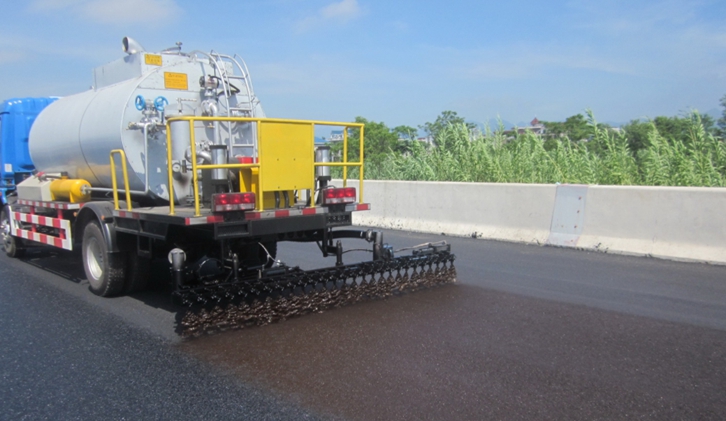 進口清關公司：瀝青進口報關需要哪些資質？