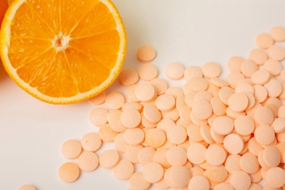 新加坡壓片糖果進(jìn)口清關(guān)資料代理上海機(jī)場食品案例