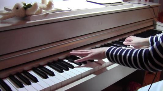 1577237740840393.jpg 二手鋼琴進(jìn)口報(bào)關(guān)公司